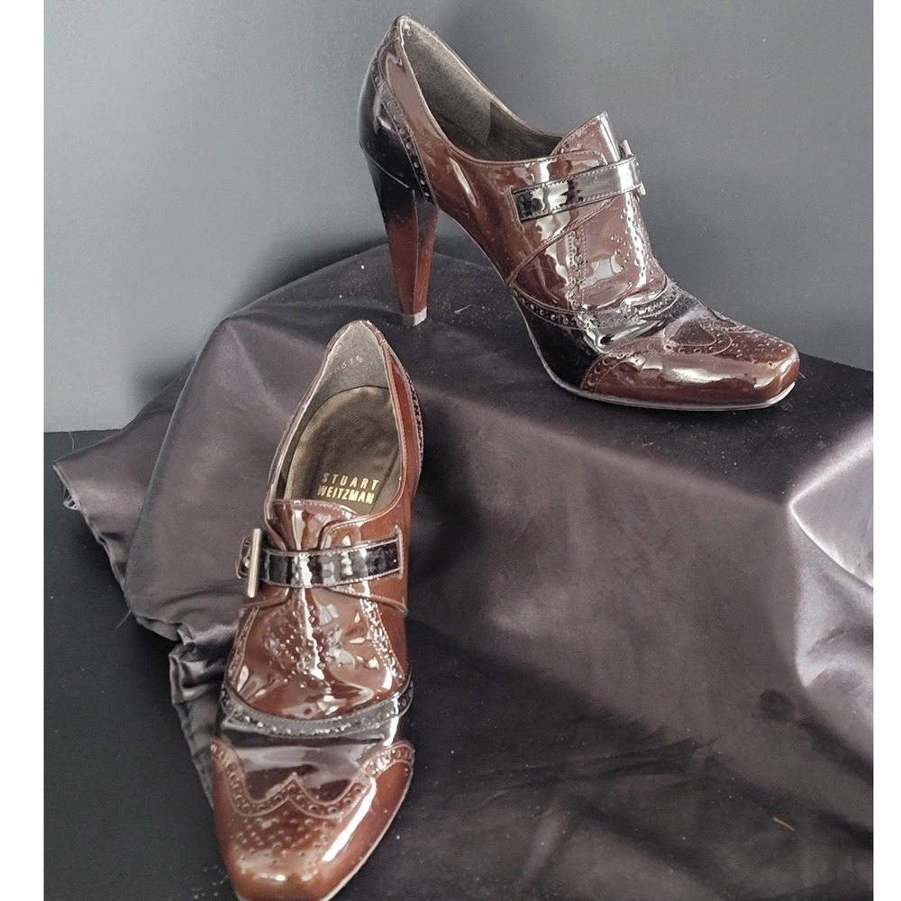 Stuart Weitzman Two Tone Patent Leather Wingtip Brogue Buckle Pumps BW70614 7.5